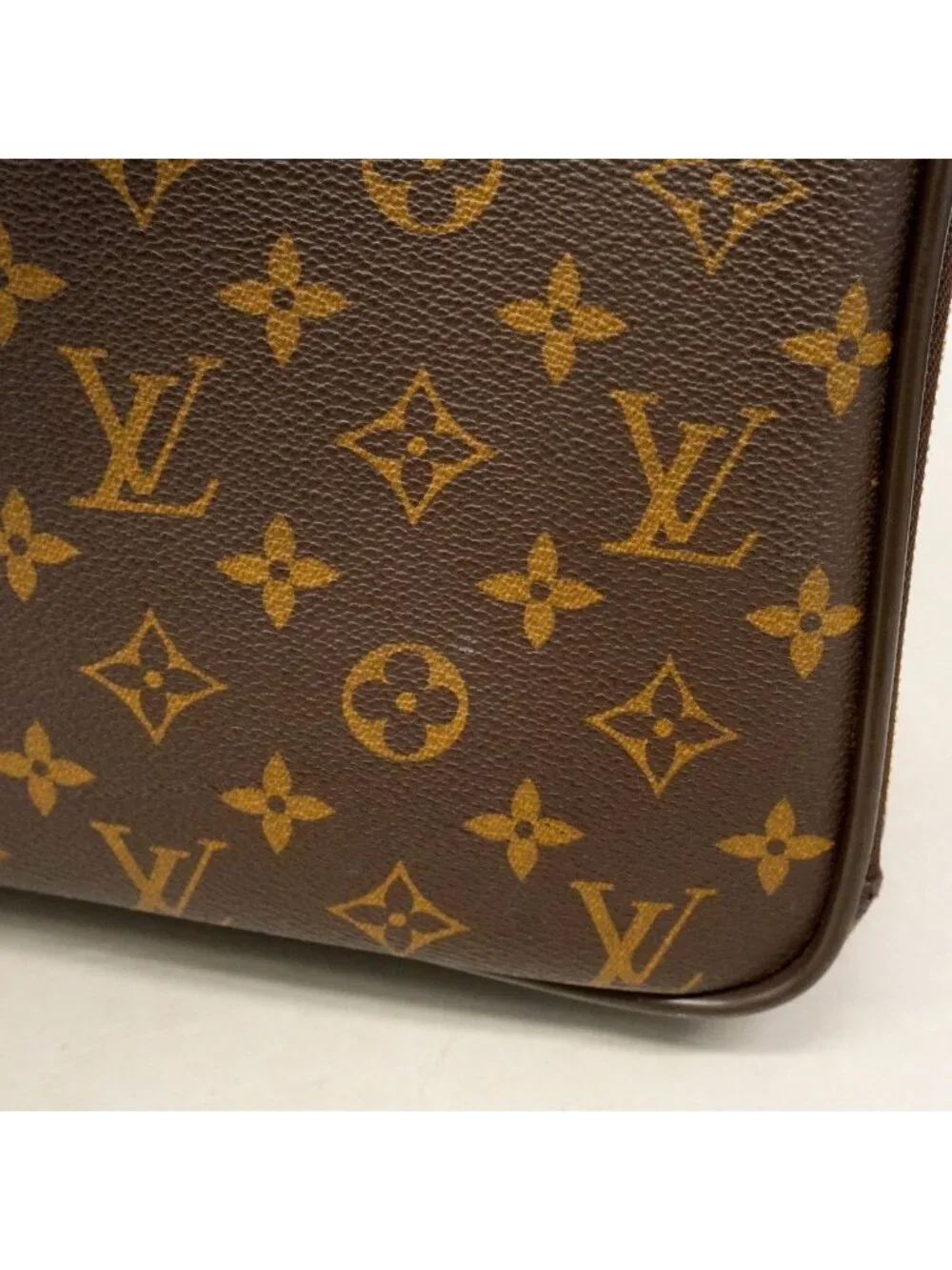 Louis Vuitton this authentic